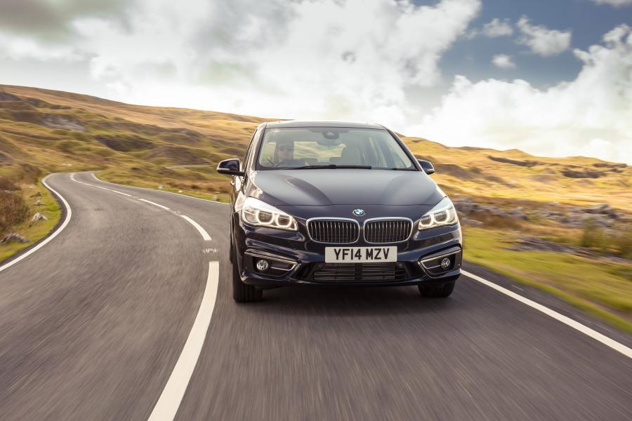  BMW 218d Active Tourer 2014 года  (UK) (фото 3 из 85)